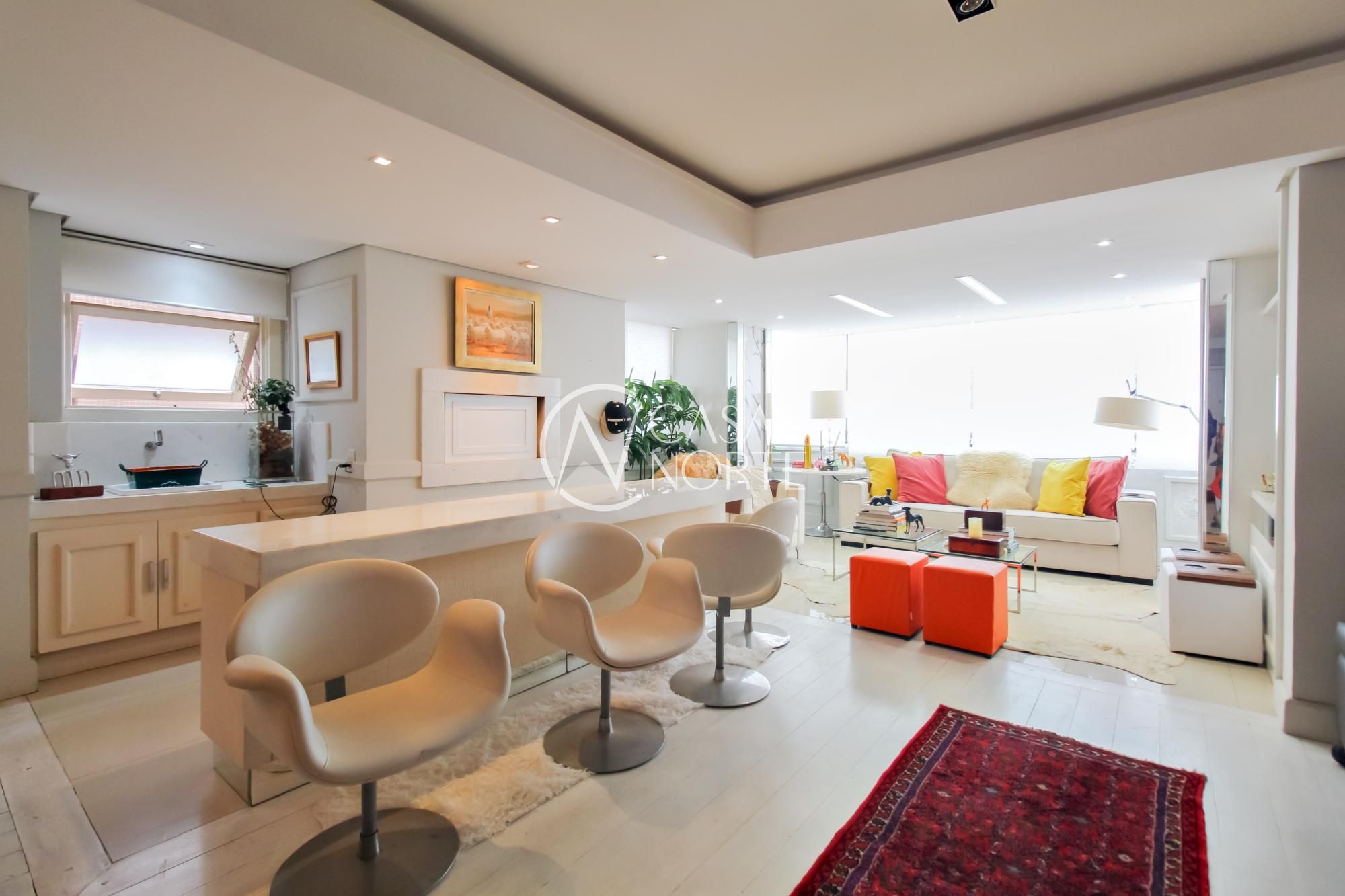 Apartamento à venda com 3 quartos, 152m², 1 suíte, 2 vagas, Rua Barão do Guaíba no bairro Menino Deus em Porto Alegre