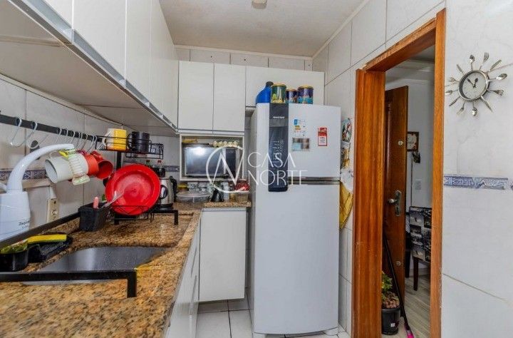 Apartamento à venda com 2 quartos, 52m², 1 vaga, Rua Carlos Pessoa de Brum no bairro Santo Antônio em Porto Alegre