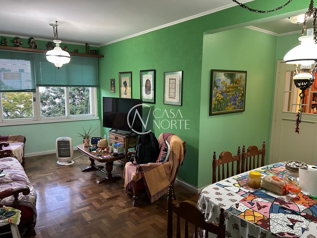 Cobertura à venda com 3 quartos, 253m², 1 suíte, 1 vaga, Rua Carazinho no bairro Petrópolis em Porto Alegre