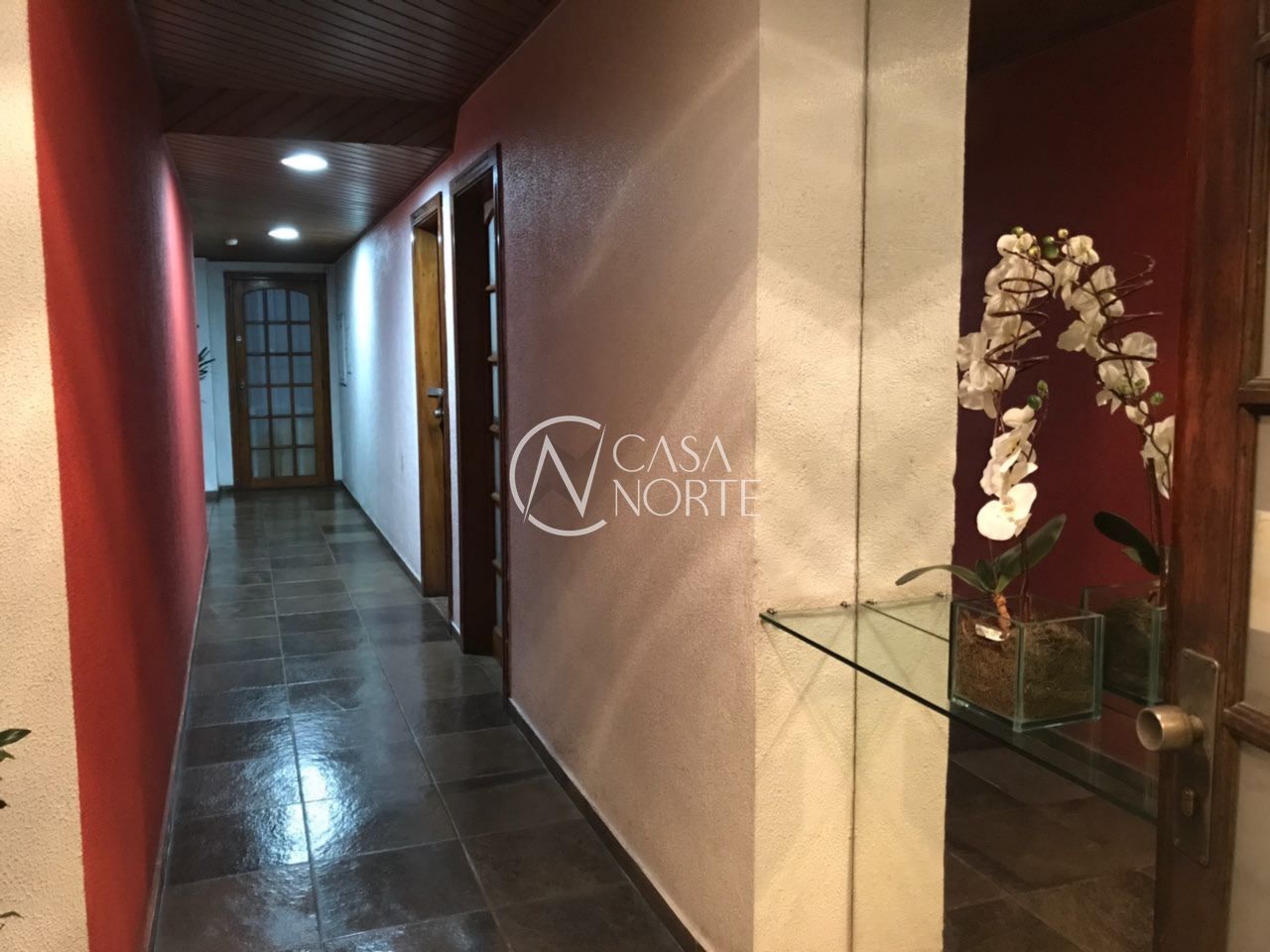 Apartamento à venda com 2 quartos, 56m², 1 vaga, Avenida Ipiranga no bairro Azenha em Porto Alegre