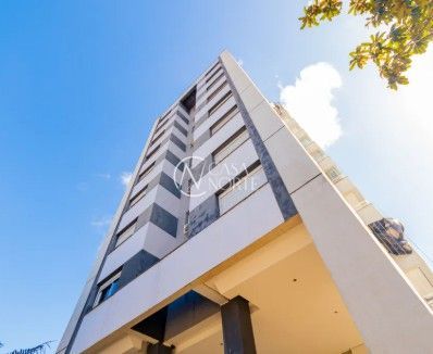 Cobertura à venda com 2 quartos, 161m², 1 suíte, 2 vagas, Rua Luiz de Camões no bairro Santo Antônio em Porto Alegre