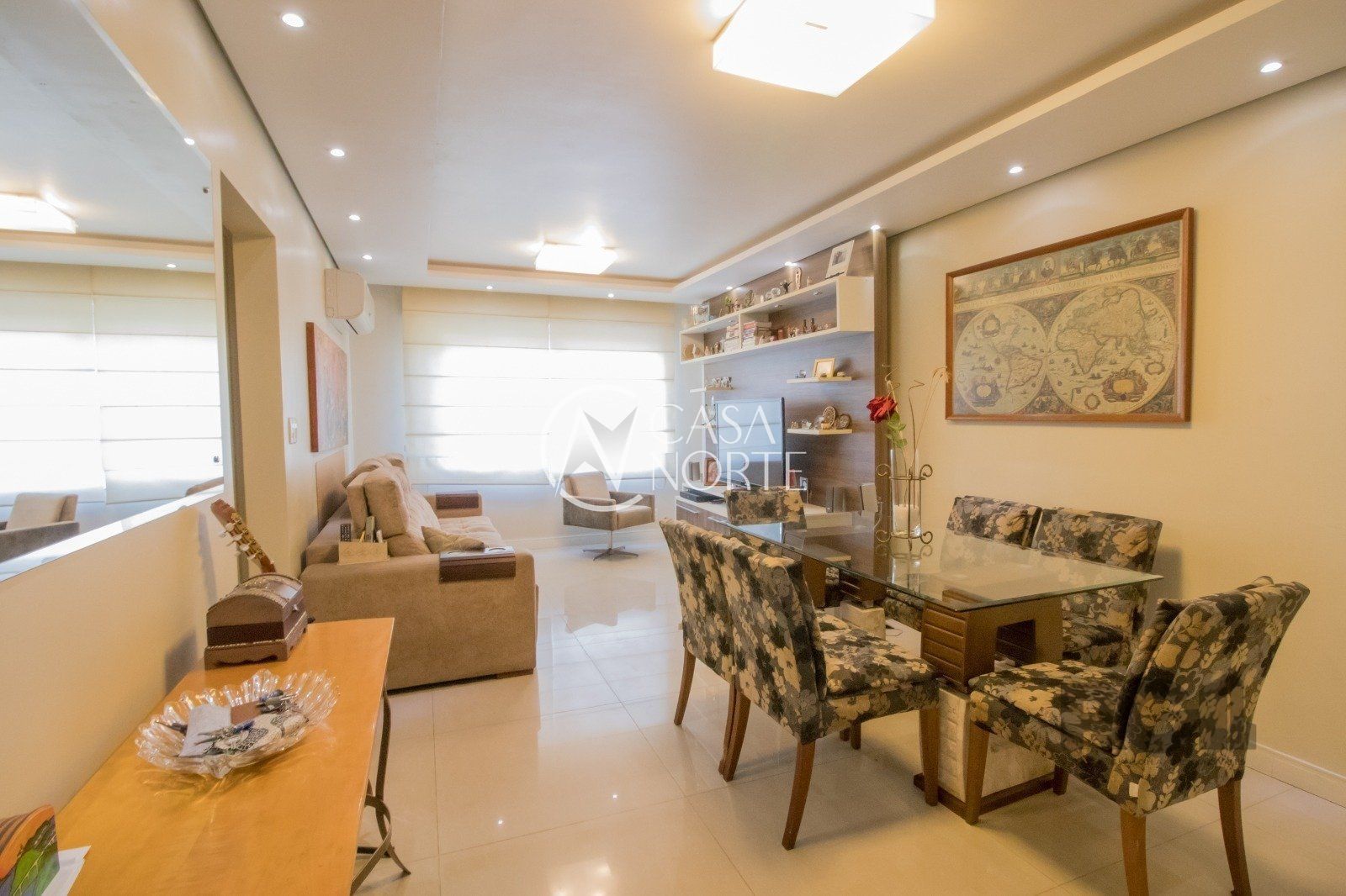 Apartamento à venda com 2 quartos, 76m², Rua Luiz de Camoes no bairro Santo Antônio em Porto Alegre