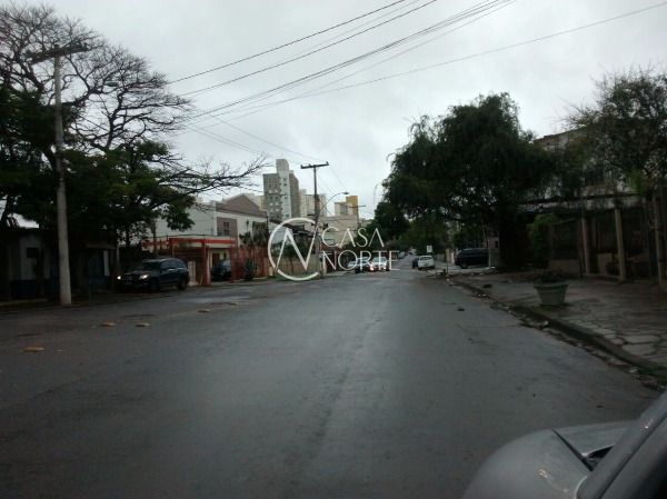 Terreno à venda  com 296m², Rua Euclydes da Cunha no bairro Partenon em Porto Alegre