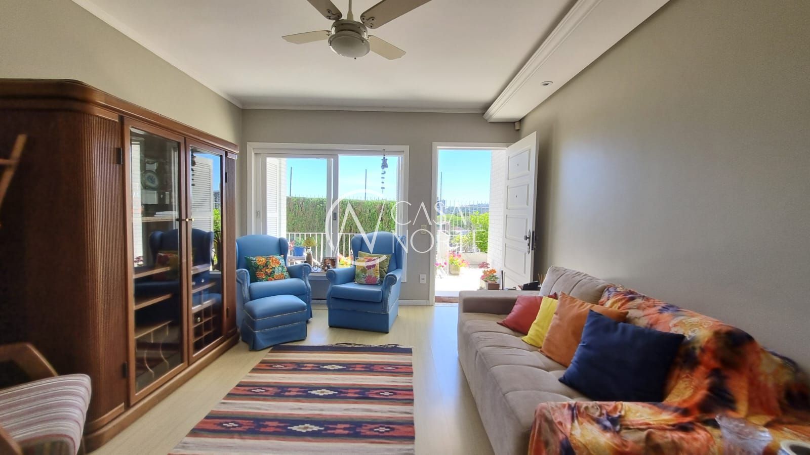 Casa à venda com 2 quartos, 163m², 1 suíte, 1 vaga, Rua Doutor Breno Dias de Castro no bairro Partenon em Porto Alegre