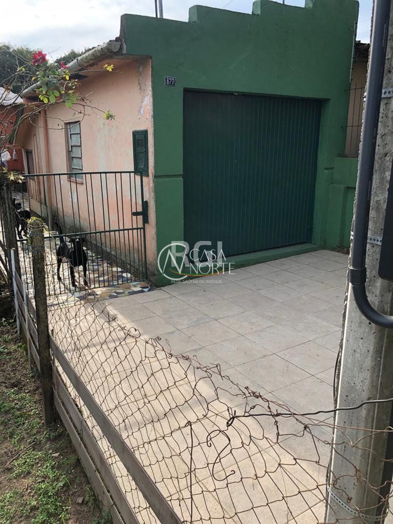Terreno à venda  com 319m², Rua Xavier da Cunha no bairro Nonoai em Porto Alegre