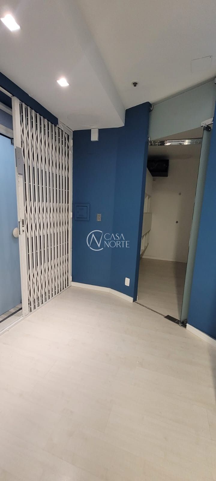 Sala Comercial à venda , 273m², Rua dos Andradas no bairro Centro Histórico em Porto Alegre