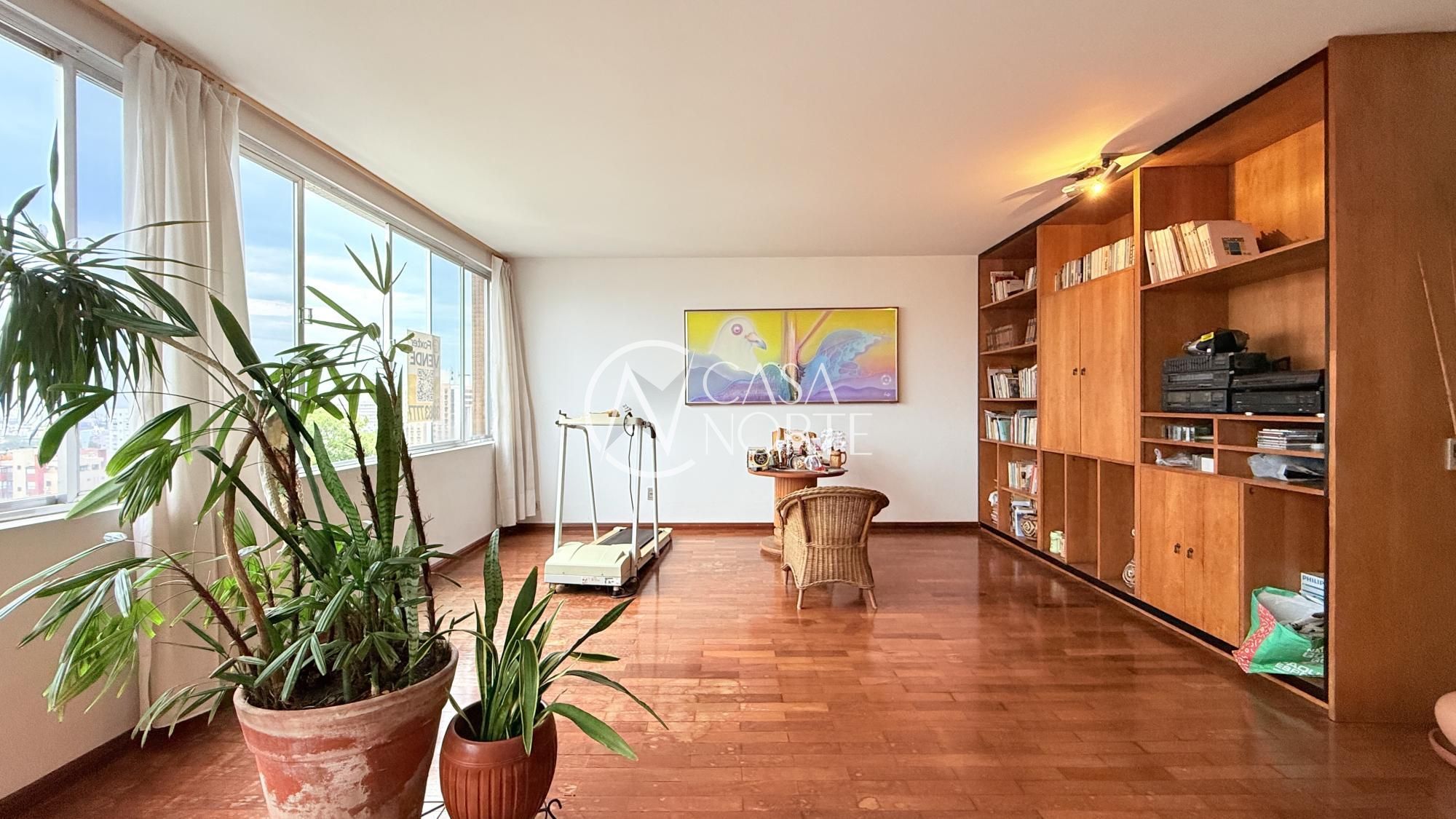 Apartamento à venda com 4 quartos, 222m², 1 suíte, 2 vagas, Rua Doutor Lauro de Oliveira no bairro Rio Branco em Porto Alegre