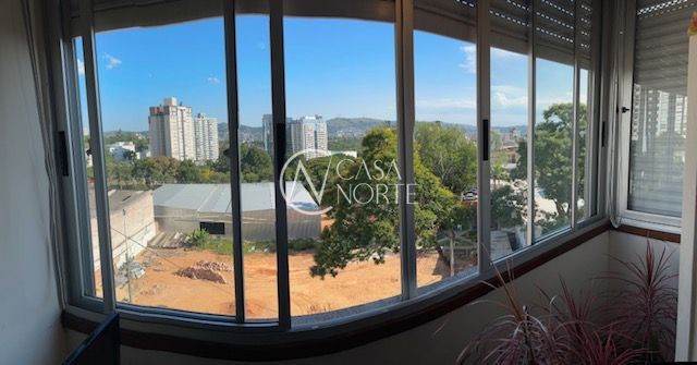 Apartamento à venda com 2 quartos, 62m², 1 vaga, Avenida Protásio Alves no bairro Petrópolis em Porto Alegre