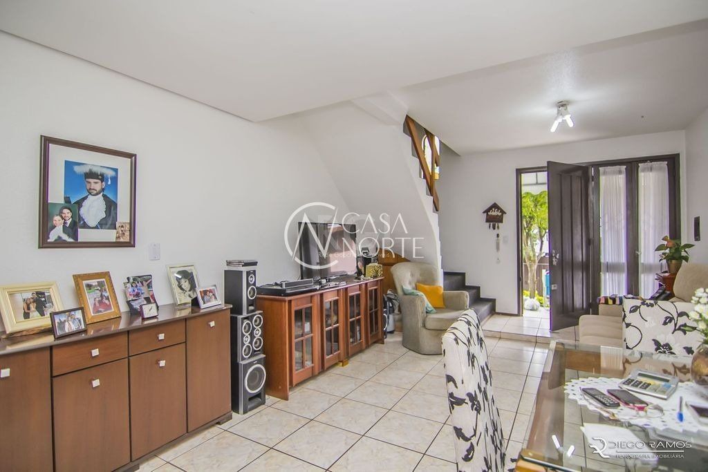 Casa de Condomínio à venda com 2 quartos, 79m², 1 vaga, Rua Doutor José Bento Corrêa no bairro Morro Santana em Porto Alegre