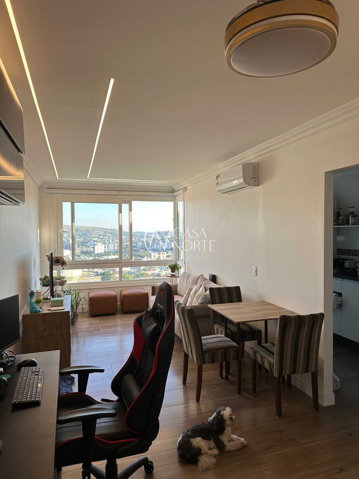 Apartamento à venda com 2 quartos, 69m², 1 suíte, 2 vagas, Rua Delfino Riet no bairro Santo Antônio em Porto Alegre