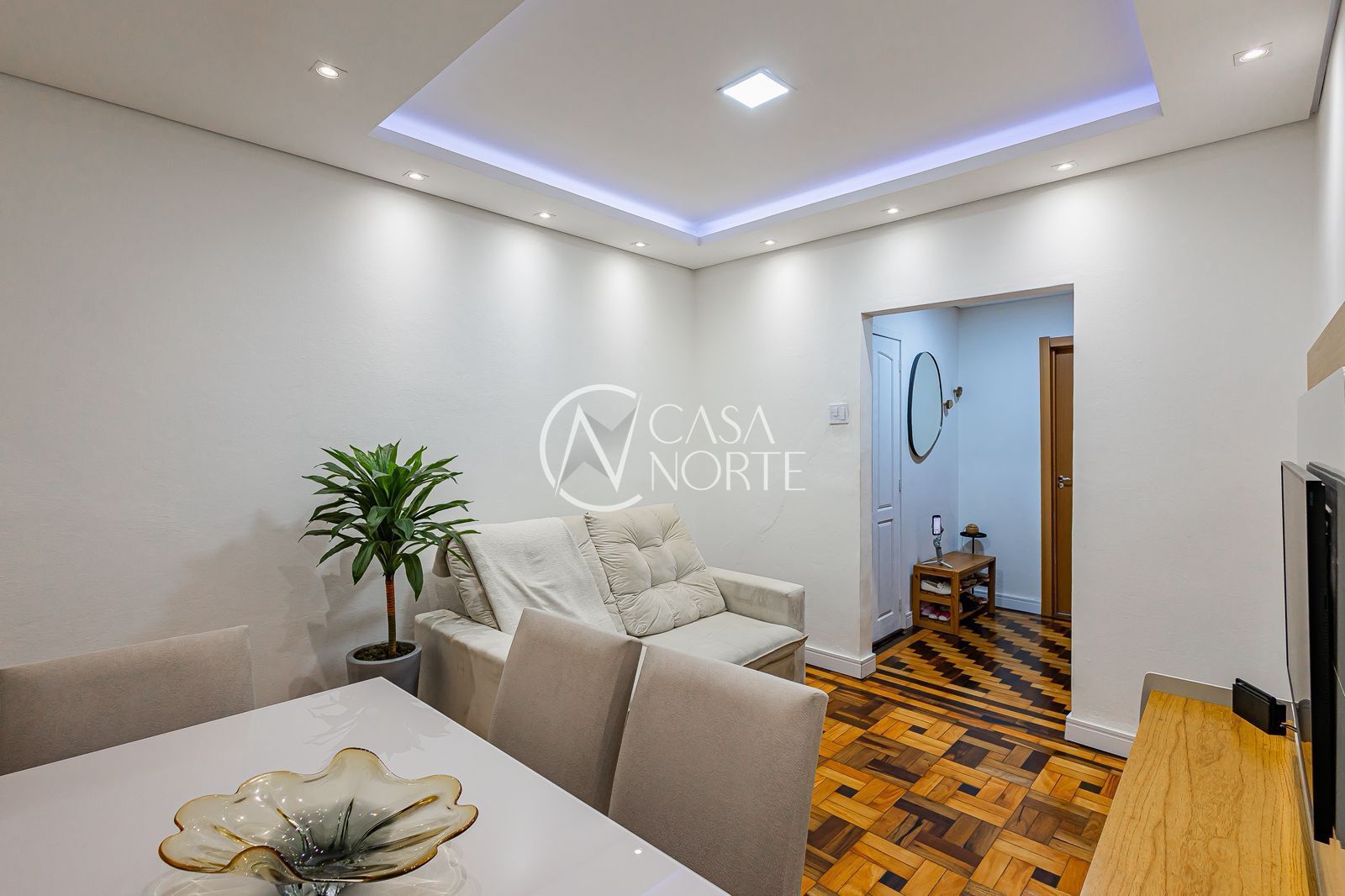 Apartamento à venda com 3 quartos, 69m², Rua Cândido Silveira no bairro Auxiliadora em Porto Alegre