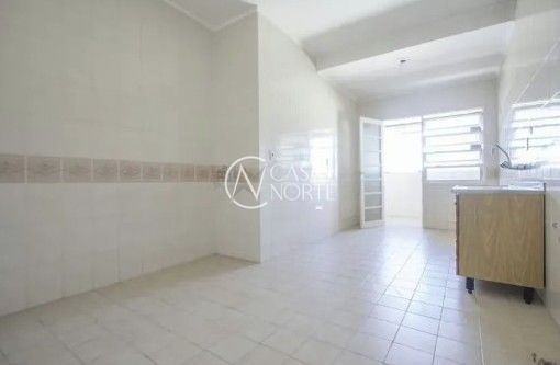 Cobertura à venda com 3 quartos, 260m², 2 suítes, 2 vagas, Avenida Érico Veríssimo no bairro Menino Deus em Porto Alegre