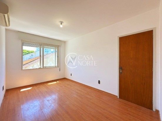 Apartamento à venda com 2 quartos, 61m², 1 vaga, Rua Maestro Mendanha no bairro Santana em Porto Alegre