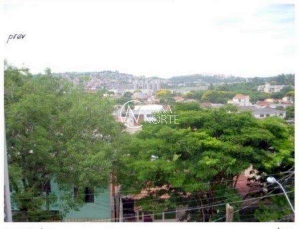 Sobrado à venda com 3 quartos, 240m², 1 suíte, 1 vaga, Rua Doutor Breno Dias de Castro no bairro Partenon em Porto Alegre