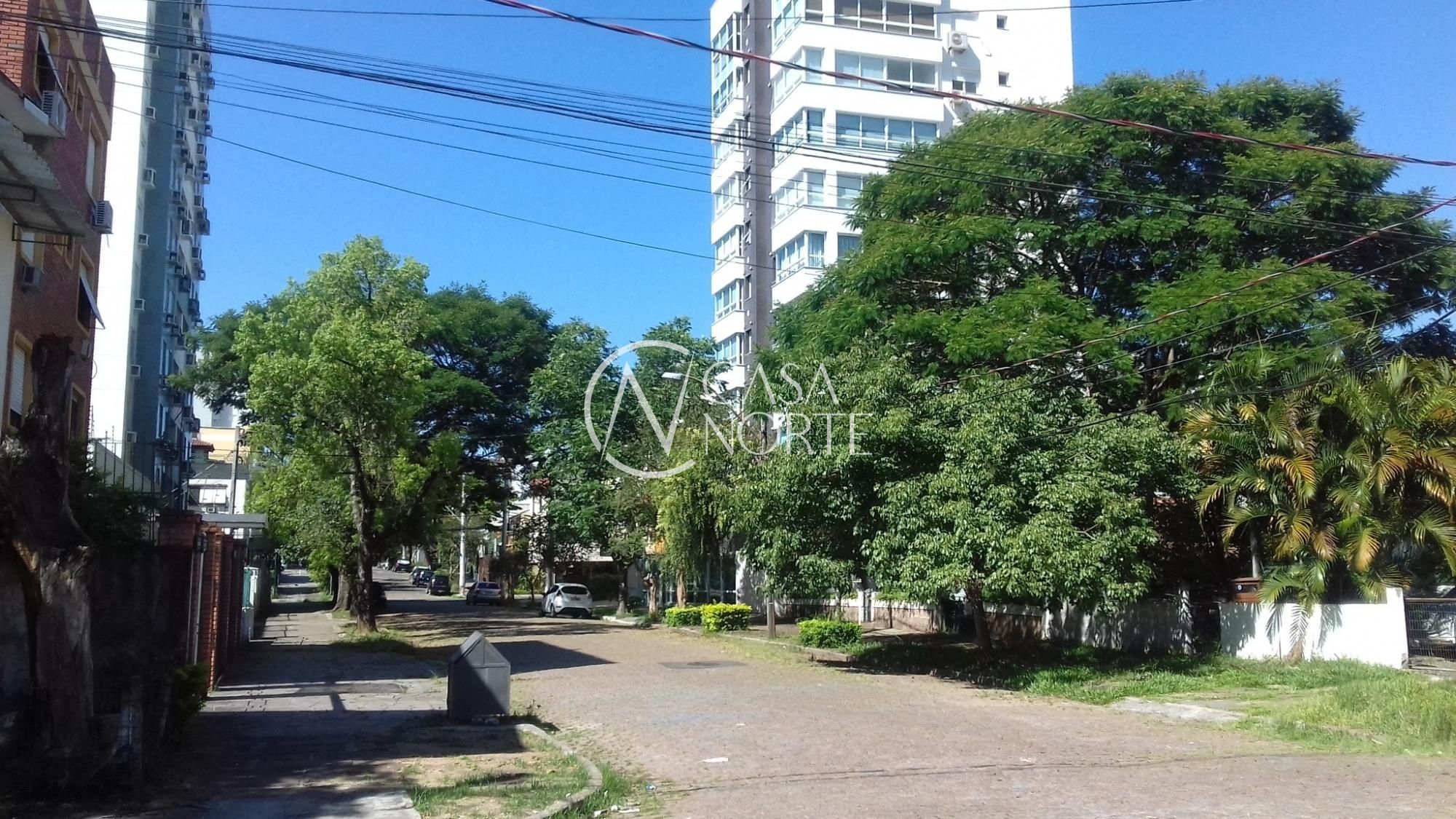 Terreno à venda  com 404m², Rua Buenos Aires no bairro Jardim Botânico em Porto Alegre