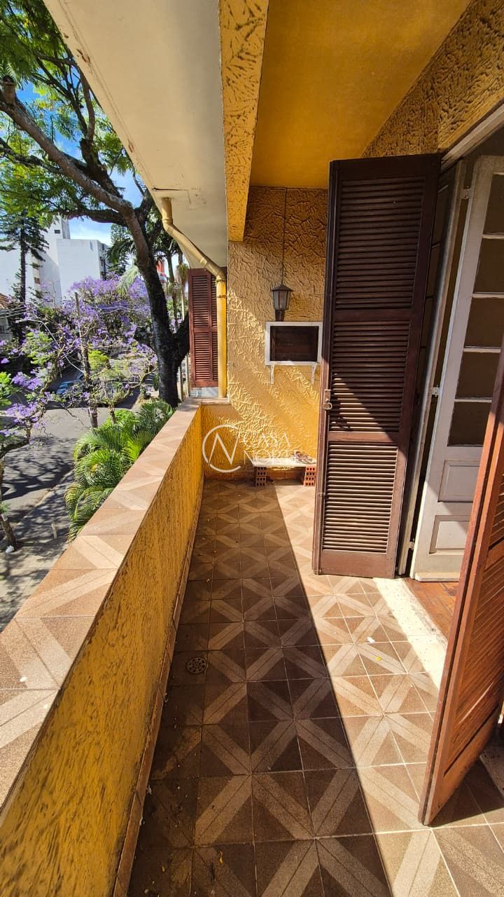 Apartamento à venda com 3 quartos, 94m², 3 vagas, Rua Barao do Amazonas no bairro Petrópolis em Porto Alegre