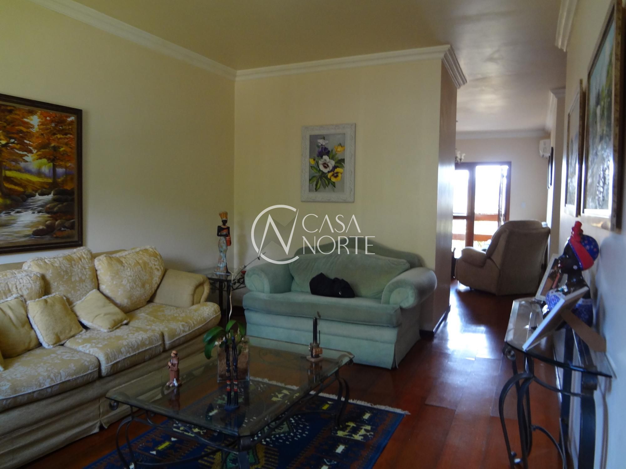 Casa à venda com 3 quartos, 230m², 1 suíte, 3 vagas, Rua Professor Leonardo Tochtrop no bairro Aberta dos Morros em Porto Alegre