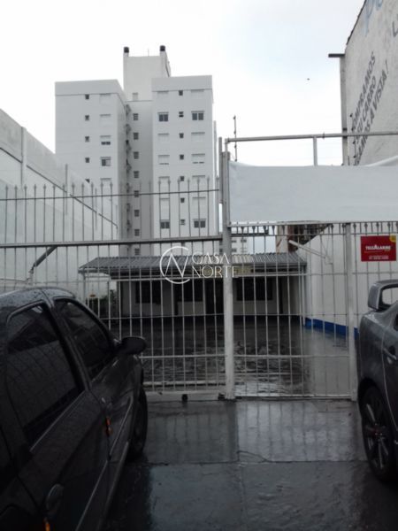 Terreno à venda  com 310m², Avenida Protásio Alves - de 3985 a 5059 - Lado Ímpar no bairro Bom Jesus em Porto Alegre