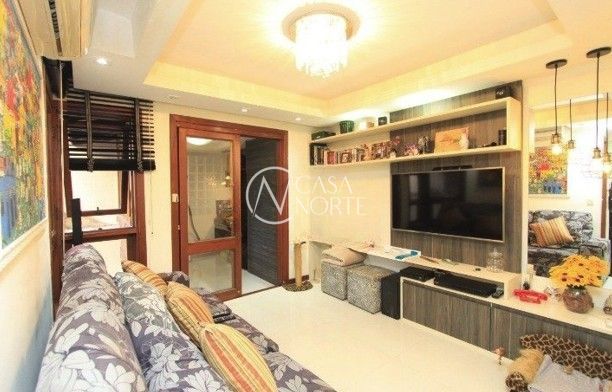 Casa de Condomínio à venda com 3 quartos, 149m², 3 suítes, 2 vagas, Avenida Coronel Lucas de Oliveira no bairro Bela Vista em Porto Alegre