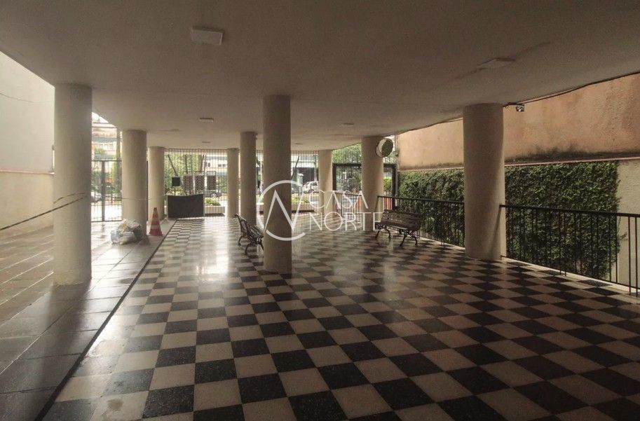 Apartamento à venda com 3 quartos, 104m², 1 vaga, Avenida Independência no bairro Independência em Porto Alegre