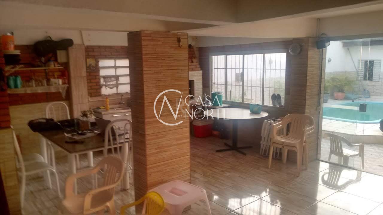 Sobrado à venda com 5 quartos, 300m², Rua Gregorio da Fonseca no bairro Nonoai em Porto Alegre