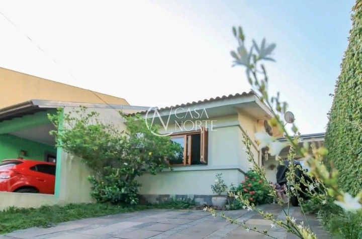 Casa de Condomínio à venda com 3 quartos, 69m², 1 suíte, 2 vagas, Rua Alcebíades Ribeiro no bairro Aberta dos Morros em Porto Alegre