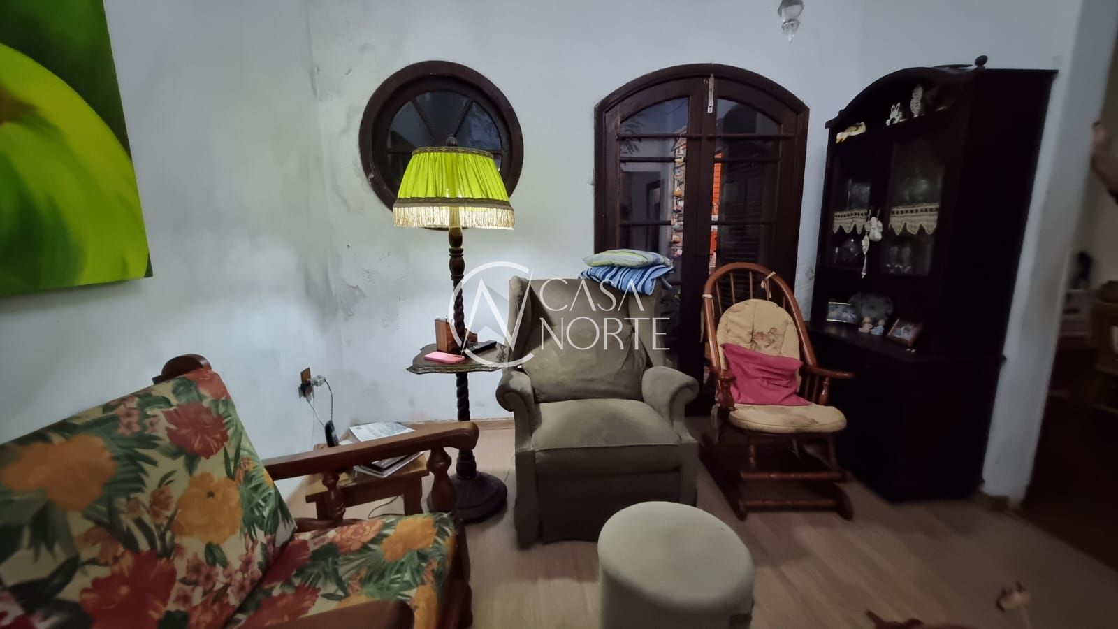 Casa à venda com 3 quartos, 120m², 1 vaga, Rua General Lima e Silva no bairro Azenha em Porto Alegre