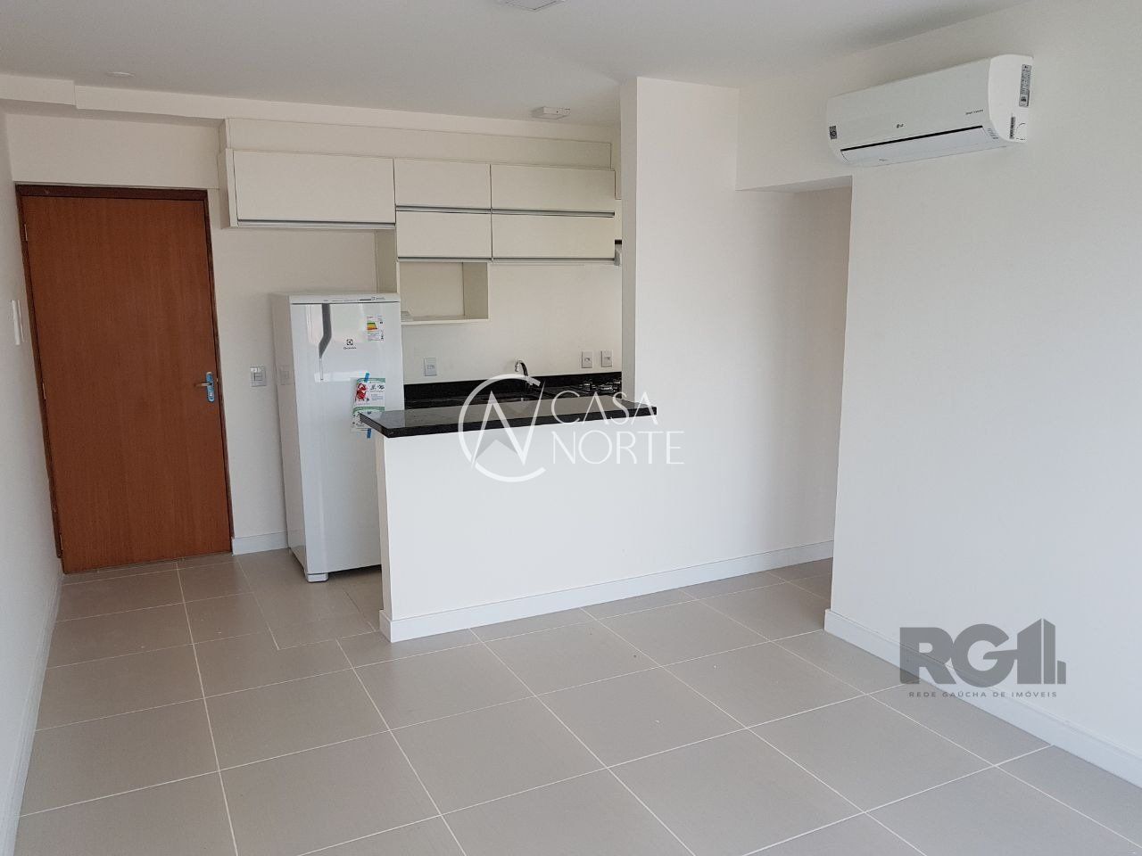 Apartamento à venda com 1 quarto, 38m², 1 vaga, Rua Laurindo no bairro Santana em Porto Alegre