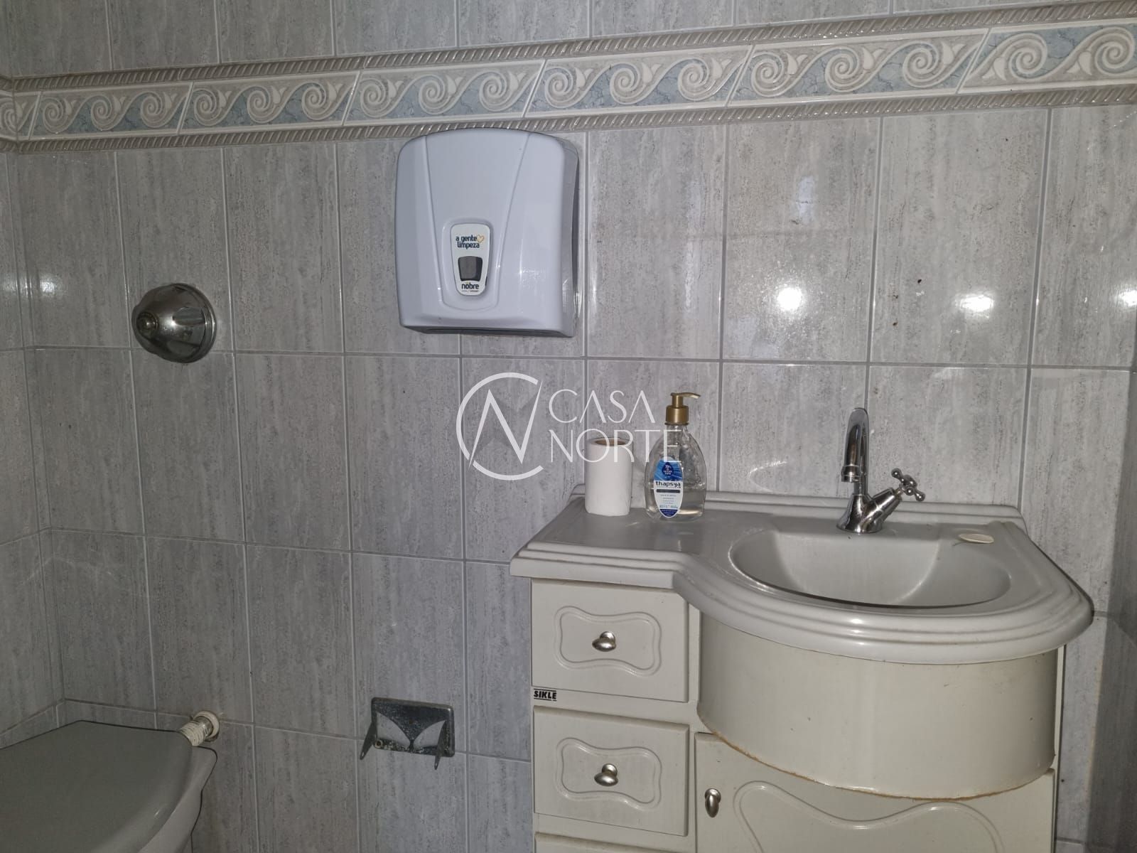 Apartamento à venda com 1 quarto, 48m², Avenida Bento Gonçalves no bairro Partenon em Porto Alegre