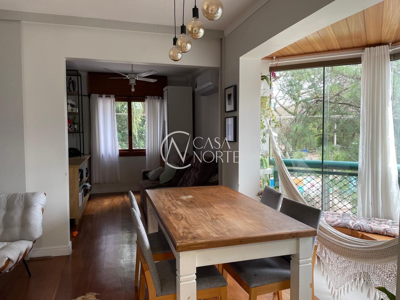 Apartamento à venda com 3 quartos, 93m², 1 suíte, 1 vaga, Rua São Manoel no bairro Rio Branco em Porto Alegre