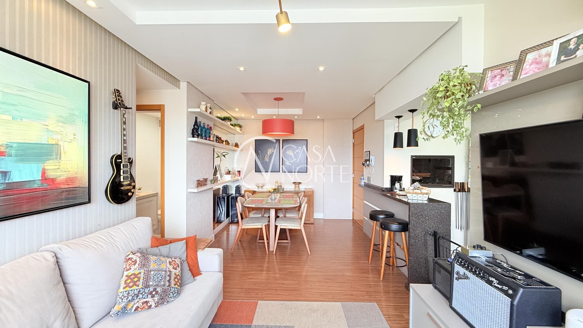 Apartamento à venda com 3 quartos, 78m², 1 suíte, 2 vagas, Rua Gomes Jardim no bairro Santana em Porto Alegre