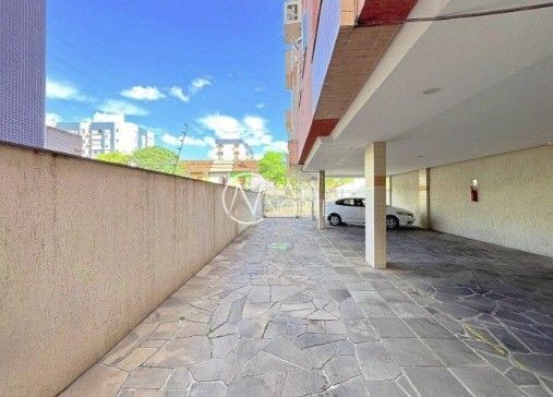 Cobertura à venda com 3 quartos, 165m², 2 suítes, 2 vagas, Rua Domingos Crescencio no bairro Santana em Porto Alegre