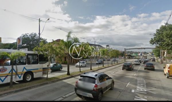 Terreno à venda  com 605m², Avenida Teresópolis no bairro Teresópolis em Porto Alegre