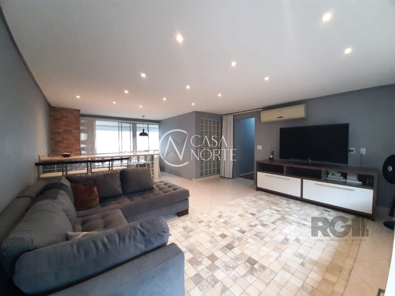 Apartamento à venda com 3 quartos, 81m², 1 vaga, Rua Monsenhor Veras no bairro Santana em Porto Alegre