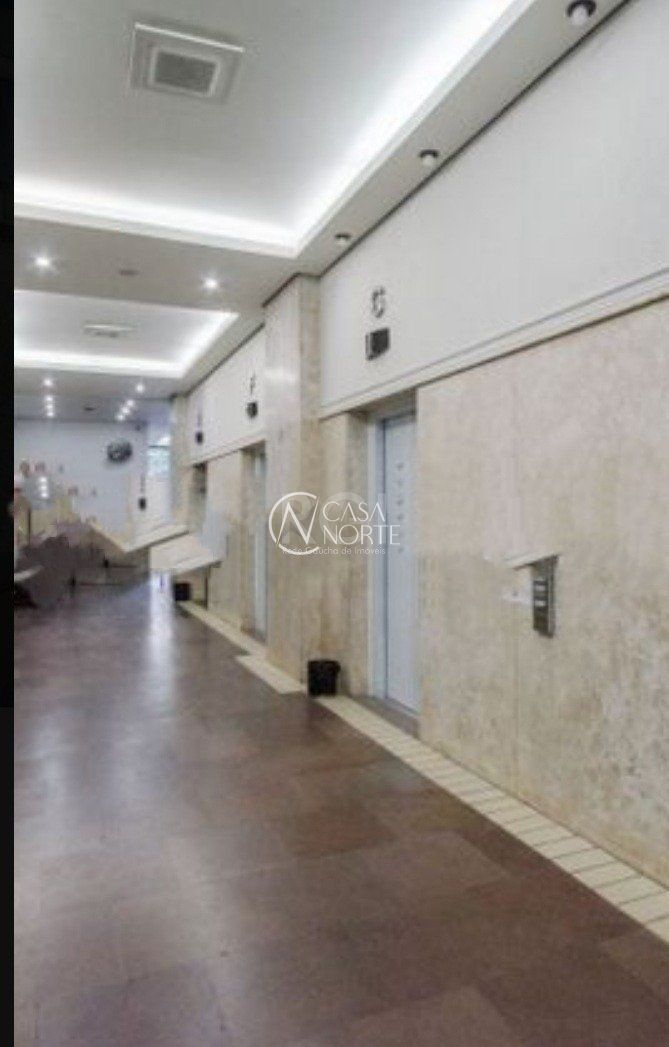 Sala Comercial à venda , 23m², Praça Osvaldo Cruz no bairro Centro Histórico em Porto Alegre