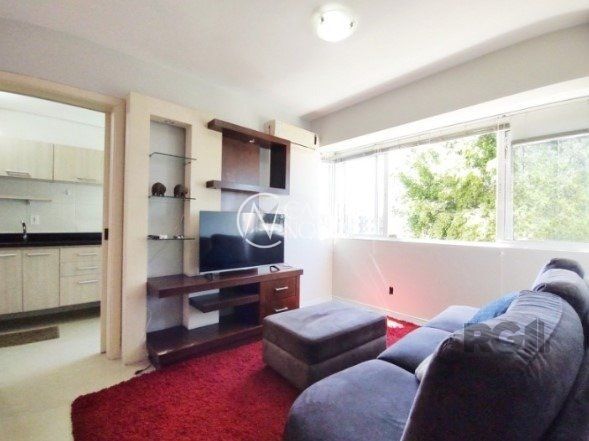 Apartamento à venda com 1 quarto, 46m², 1 vaga, Rua Roque Calage no bairro Passo da Areia em Porto Alegre