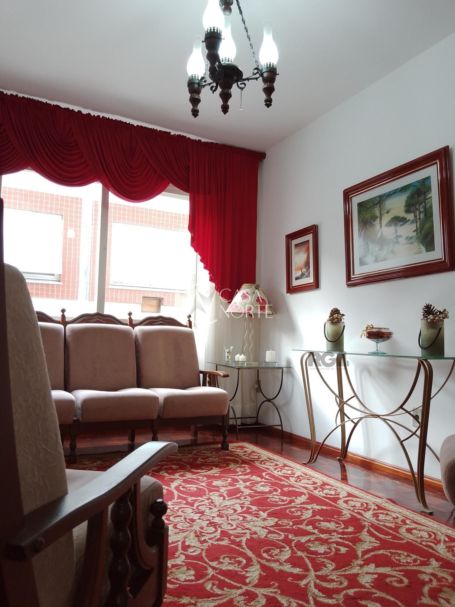 Apartamento à venda com 2 quartos, 58m², 1 vaga, Rua Luiz de Camoes no bairro Santo Antônio em Porto Alegre