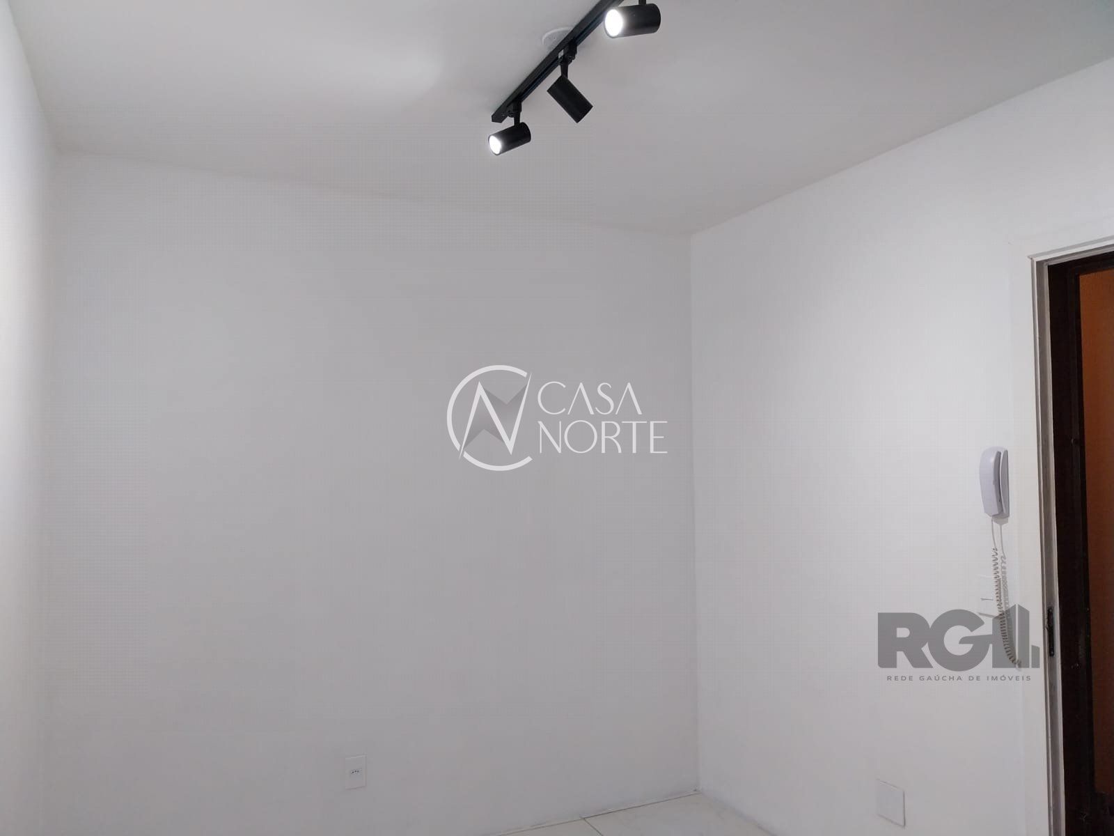 Apartamento à venda com 1 quarto, 30m², Rua Coronel Massot no bairro Cristal em Porto Alegre