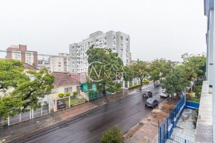 Apartamento à venda com 1 quarto, 30m², Rua Vicente da Fontoura no bairro Santana em Porto Alegre