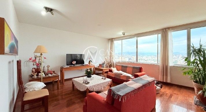 Apartamento à venda com 4 quartos, 222m², 1 suíte, 2 vagas, Rua Doutor Lauro de Oliveira no bairro Rio Branco em Porto Alegre