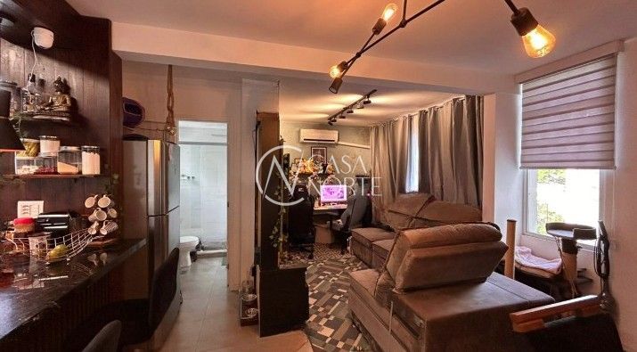Cobertura à venda com 2 quartos, 79m², Rua Luiz de Camões no bairro Santo Antônio em Porto Alegre