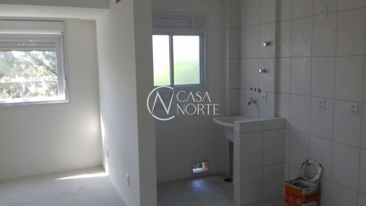 Apartamento à venda com 1 quarto, 31m², 1 vaga, Rua Fagundes Varela no bairro Santo Antônio em Porto Alegre