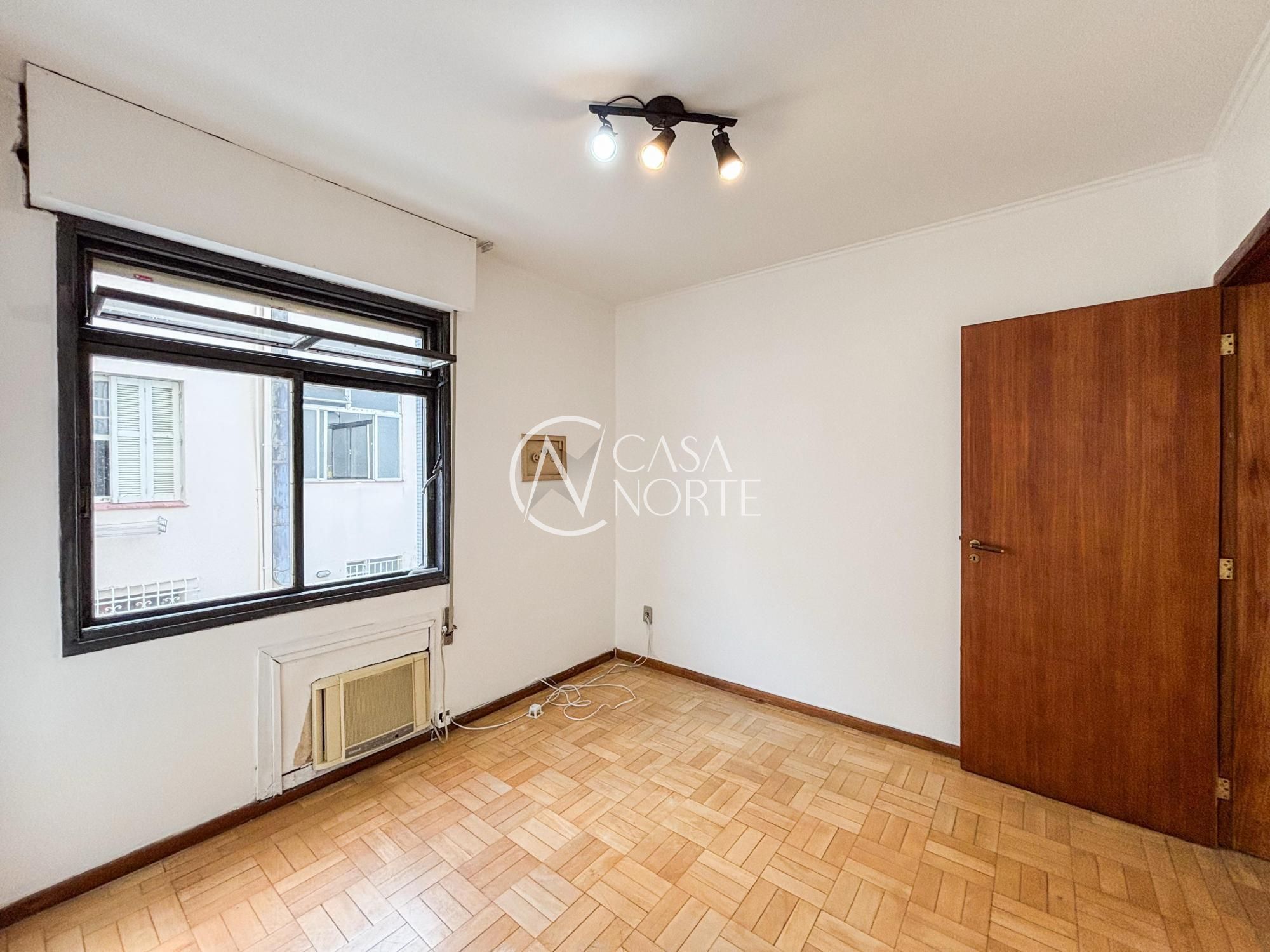 Apartamento à venda com 3 quartos, 96m², 1 suíte, 1 vaga, Rua Laurindo no bairro Santana em Porto Alegre