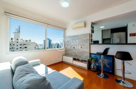 Apartamento à venda com 2 quartos, 61m², 1 suíte, 2 vagas, Rua Coronel Feijó no bairro São João em Porto Alegre