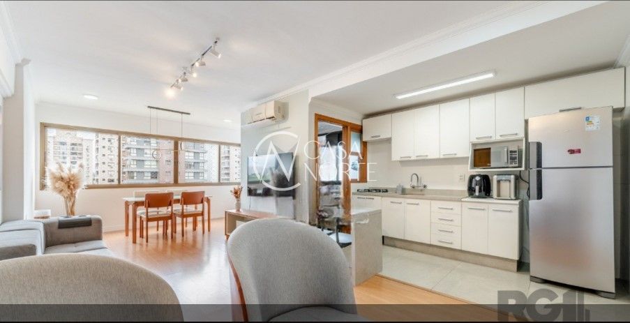 Apartamento à venda com 2 quartos, 72m², 1 suíte, 2 vagas, Rua José Scutari no bairro Passo da Areia em Porto Alegre