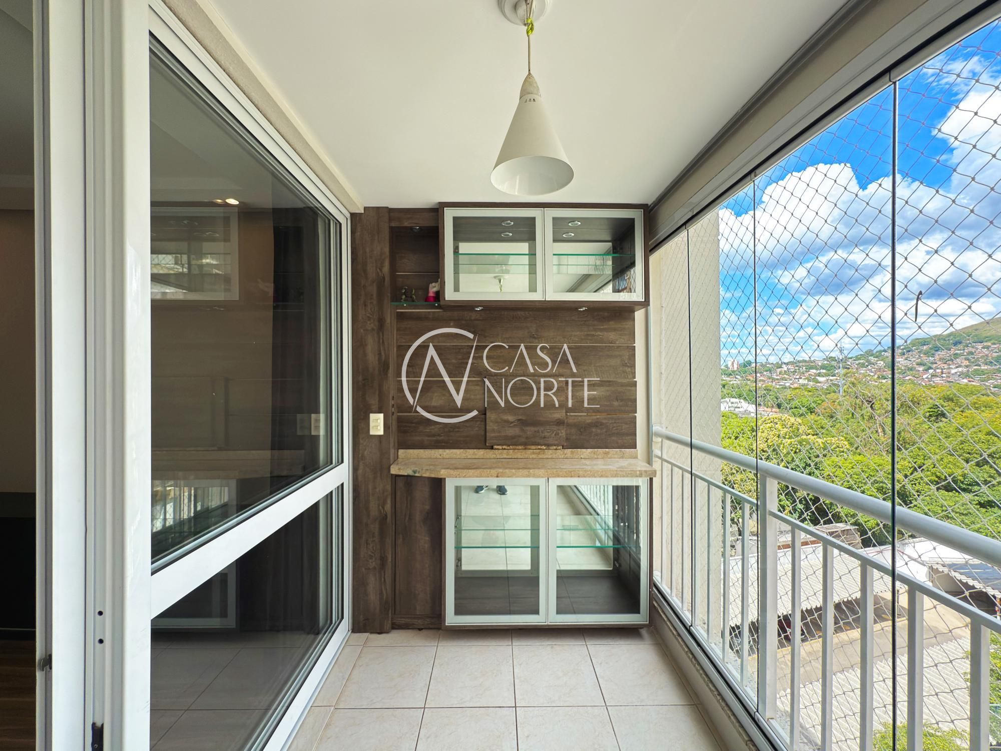 Apartamento à venda com 3 quartos, 82m², 1 suíte, 2 vagas, Rua Bispo William Thomas no bairro Teresópolis em Porto Alegre