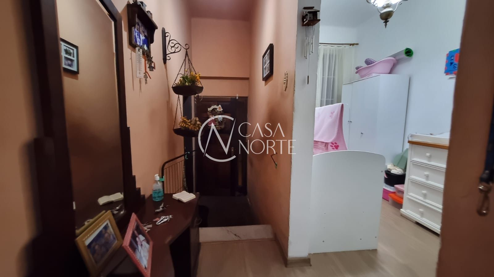 Casa à venda com 3 quartos, 120m², 1 vaga, Rua General Lima e Silva no bairro Azenha em Porto Alegre