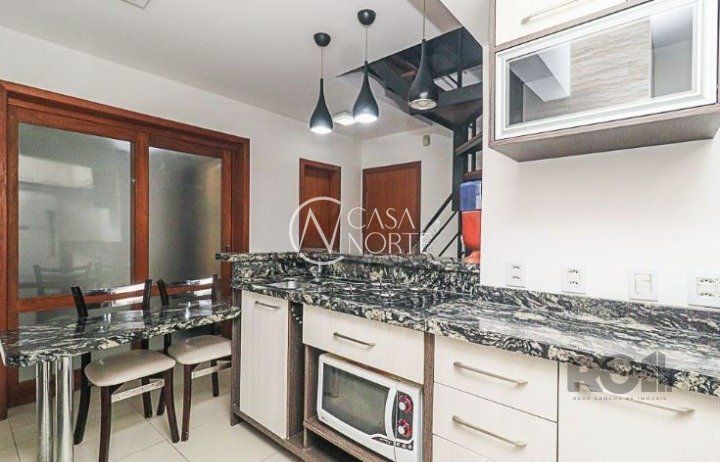 Apartamento à venda com 2 quartos, 80m², Rua Doutor Barros Cassal no bairro Floresta em Porto Alegre