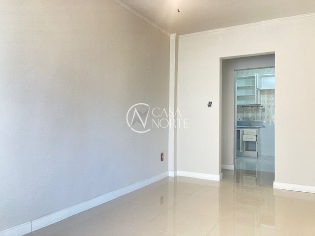 Apartamento à venda com 1 quarto, 50m², Rua Duque de Caxias no bairro Centro Histórico em Porto Alegre