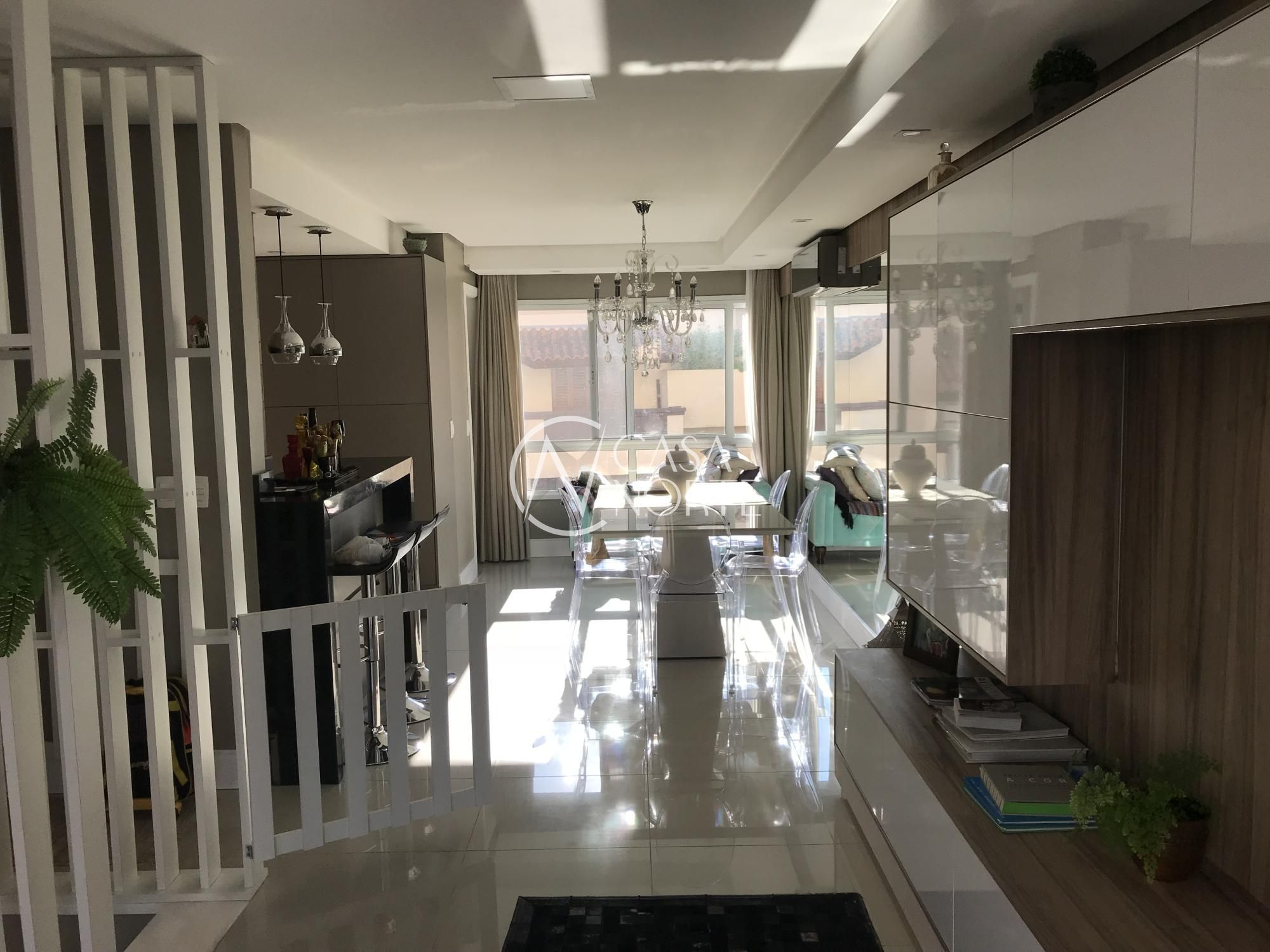 Casa de Condomínio à venda com 4 quartos, 230m², 1 suíte, 3 vagas, Avenida Coronel Marcos no bairro Pedra Redonda em Porto Alegre